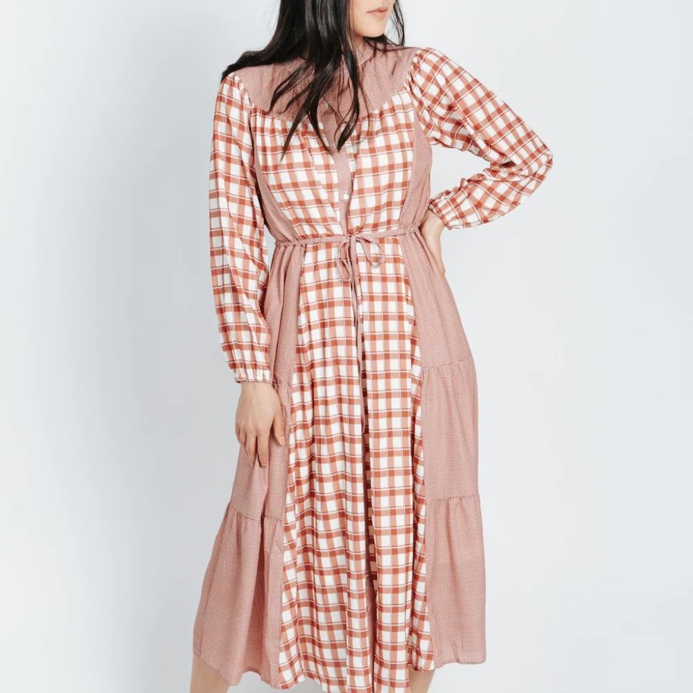 The Jeane Gingham Contrast Dress sz Medium